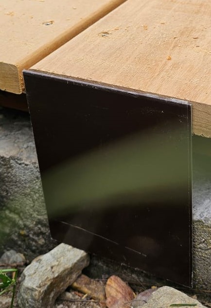 Ukončovací profil pro dřevěné nebo WPC terasy 170 mm (hnědá RAL 8017)